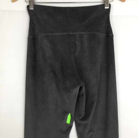 Yummie Women’s Faux Suede Leggings Gray High Waist Size Medium - Picture 10 of 14